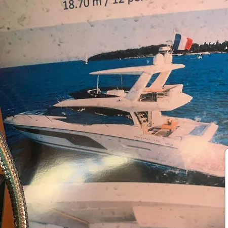 Golfe-juan Yacht