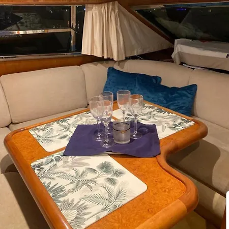 Golfe-juan Yacht 칸느