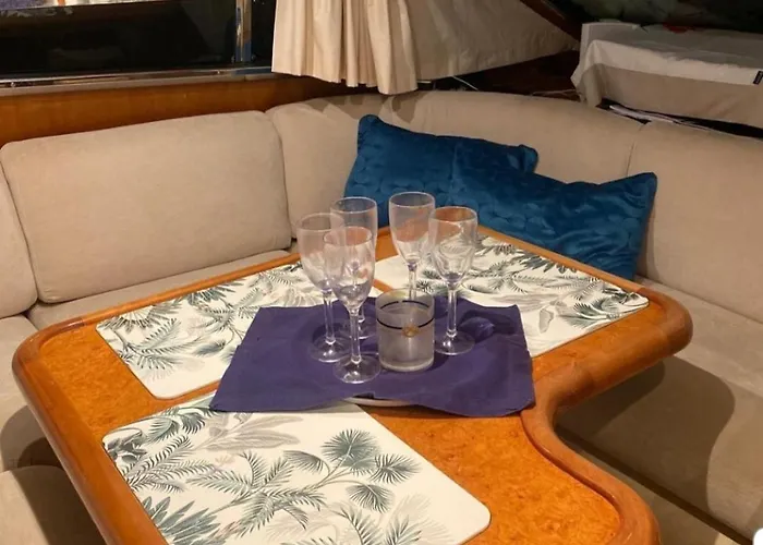 Golfe-juan Yacht 칸느